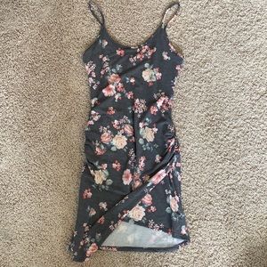 Leith body con soft floral dress